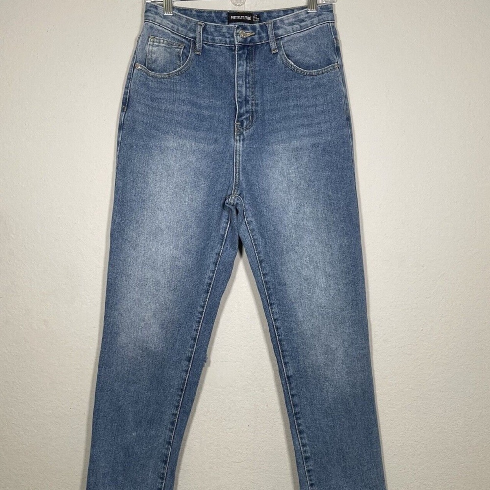 Pretty Little Thing Light Wash Ripped Back Split Hem Denim Jeans Women Size 6